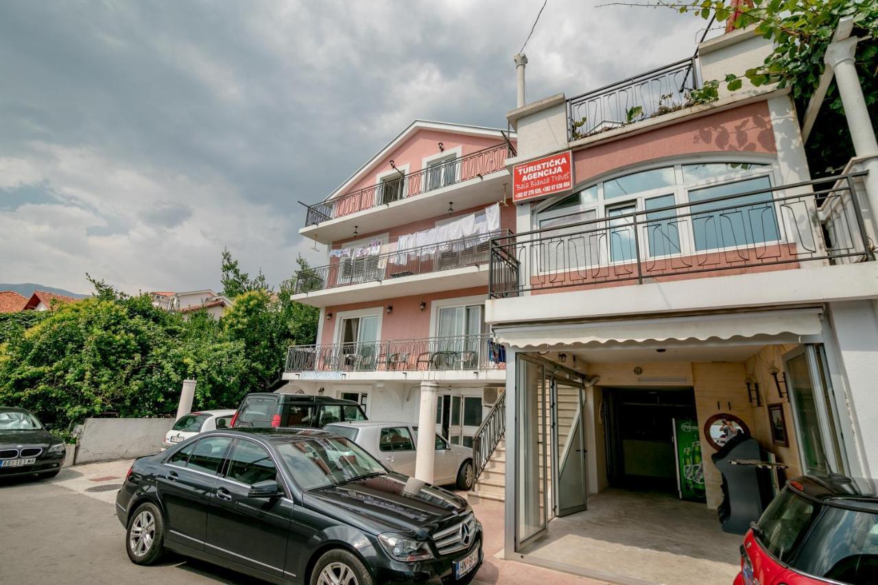 Apartments Milanovic Herceg Novi Exteriör bild