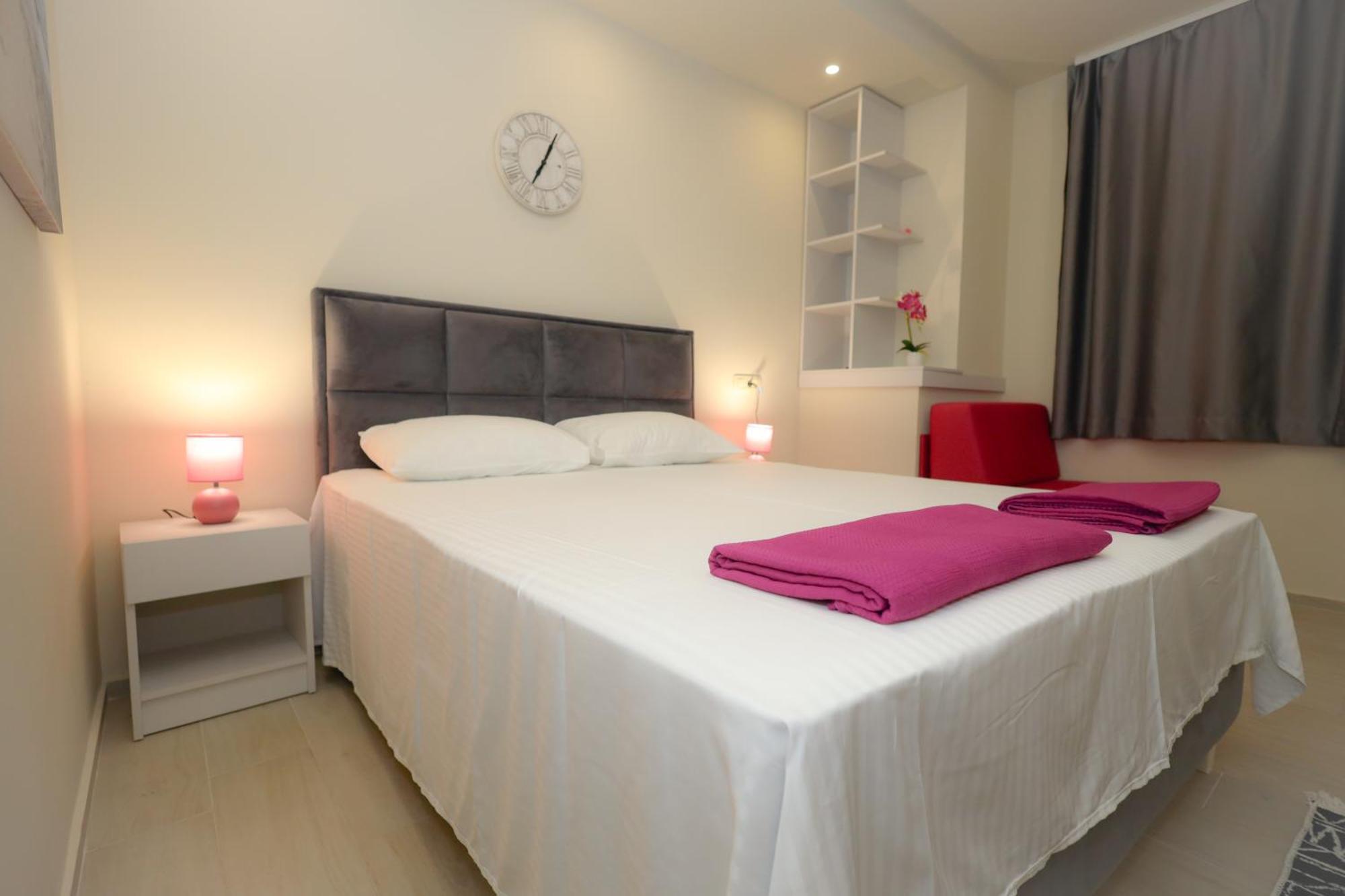 Apartments Milanovic Herceg Novi Exteriör bild