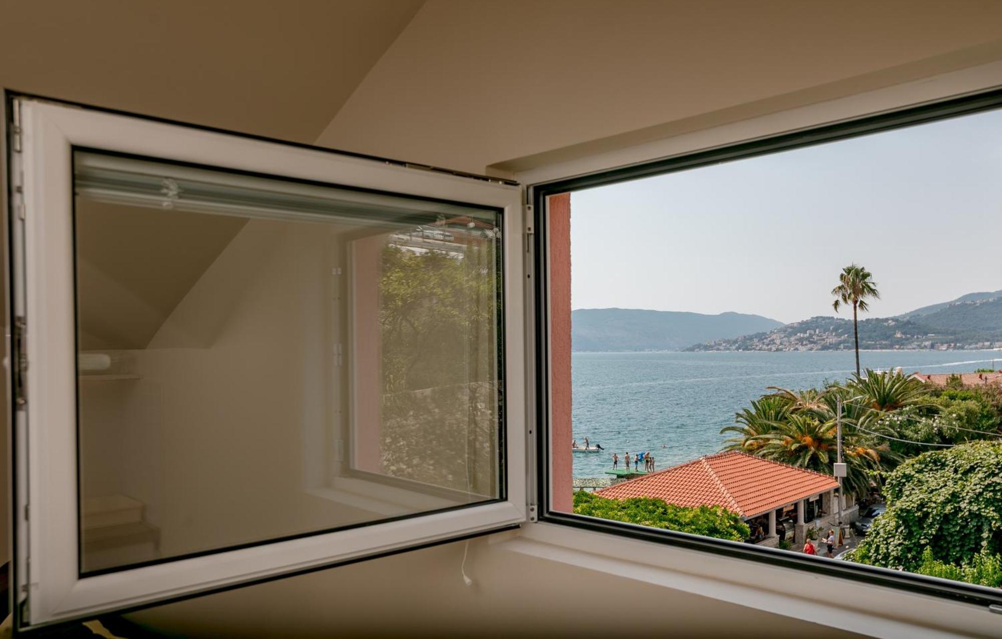 Apartments Milanovic Herceg Novi Rum bild